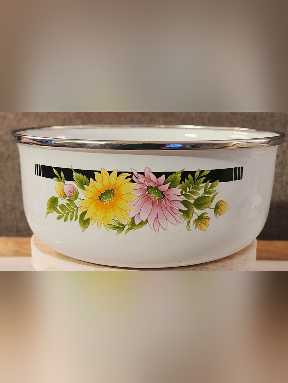 Vintage GMI Enamelware Nesting Mixing Bowl Pink Yellow Floral Sunflower 6" Small
